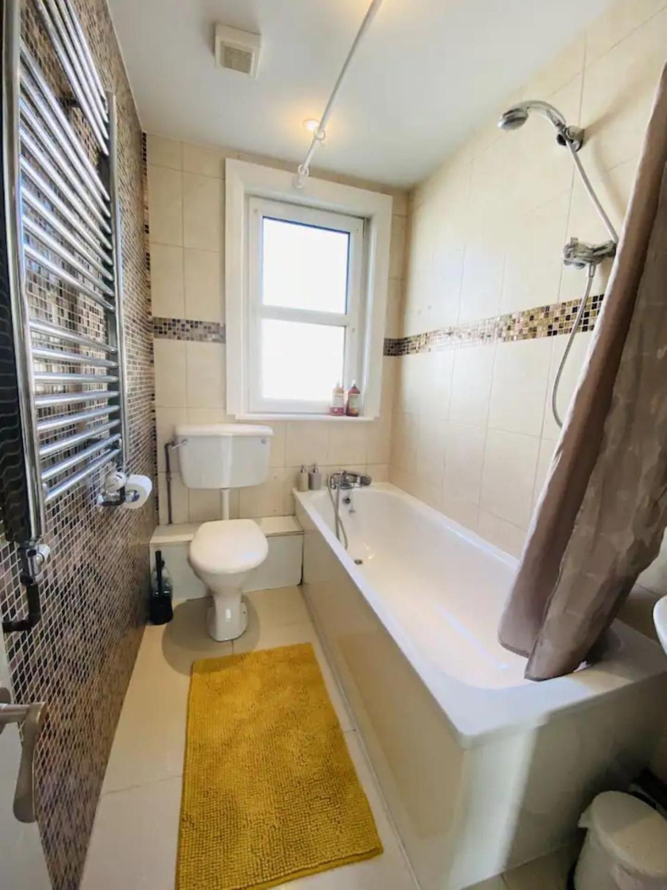 Castle View 2 Bedroom Apartment In Town Centre 헤이스팅스 외부 사진
