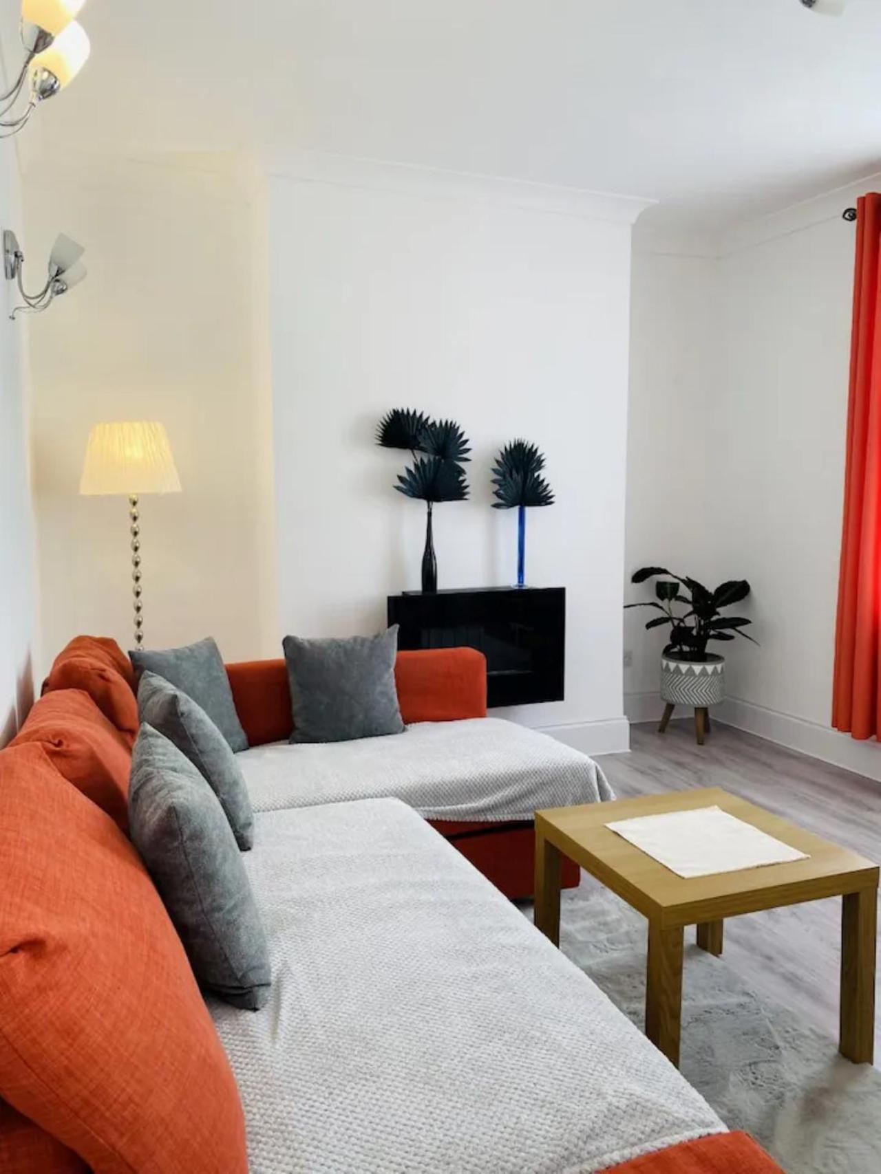 Castle View 2 Bedroom Apartment In Town Centre 헤이스팅스 외부 사진